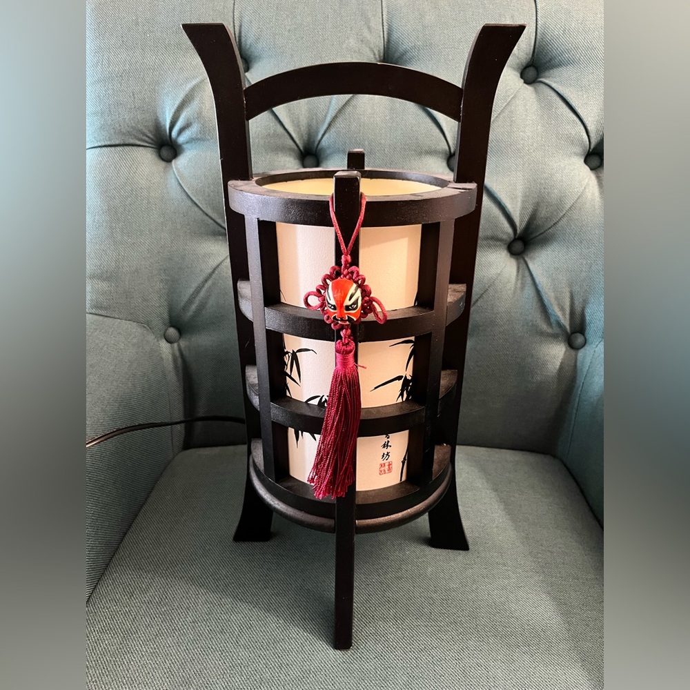 Elegant Black and White Wood Lantern/Lamp with Bonus Japanese Mask Tassel Accent